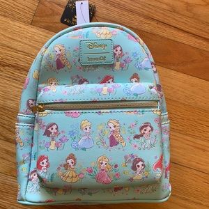 🔥NWT🔥Disney Loungefly Princess bag